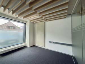Büro 1
